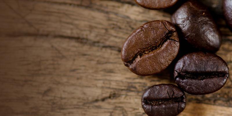 Wat is het verschil tussen arabica en robusta koffiebonen?